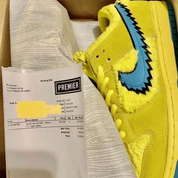 Grateful Dead Nike SB Dunk - Picture 1 of 4